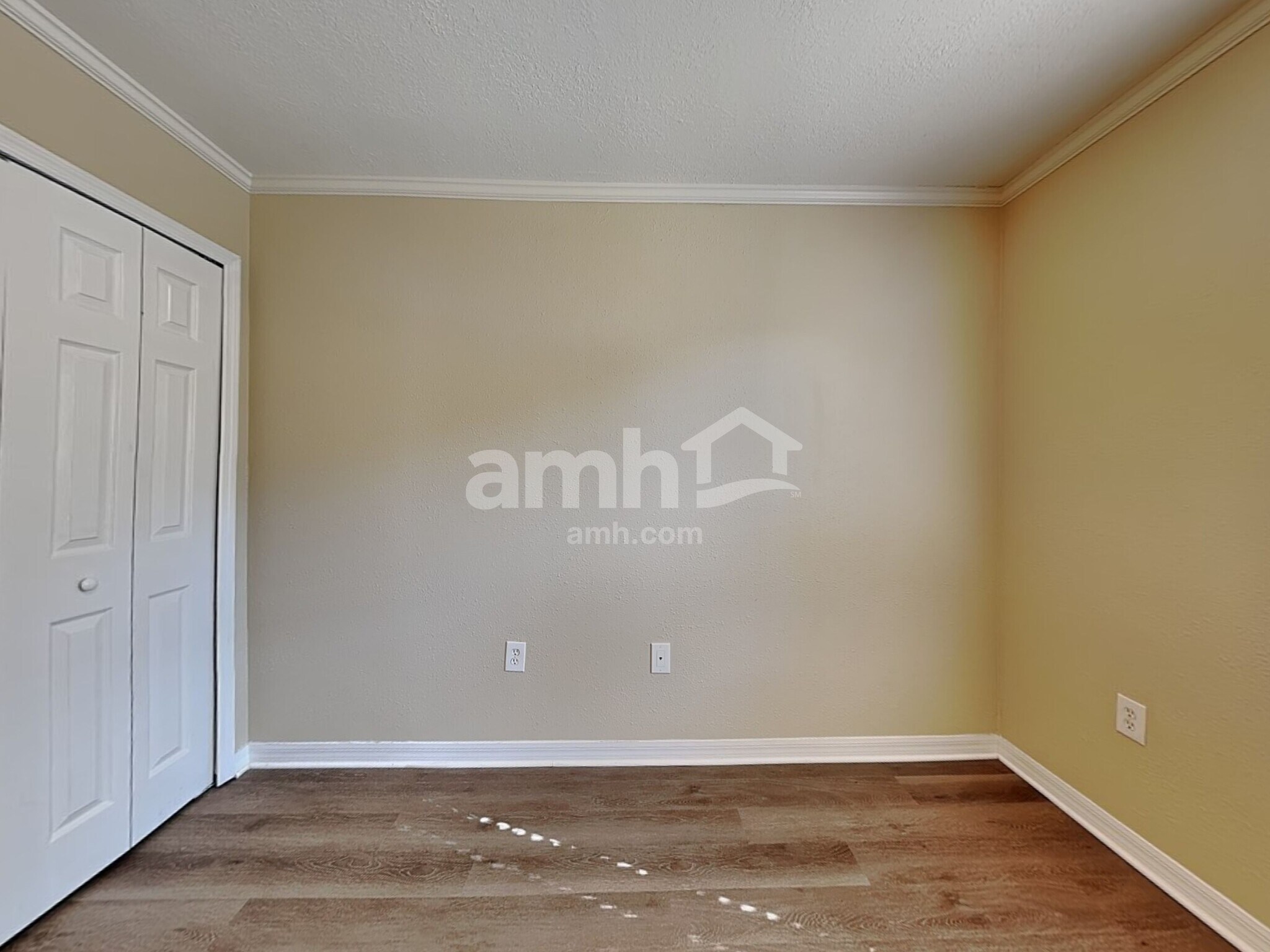 Building Photo - 574 Wekiva Bluff St