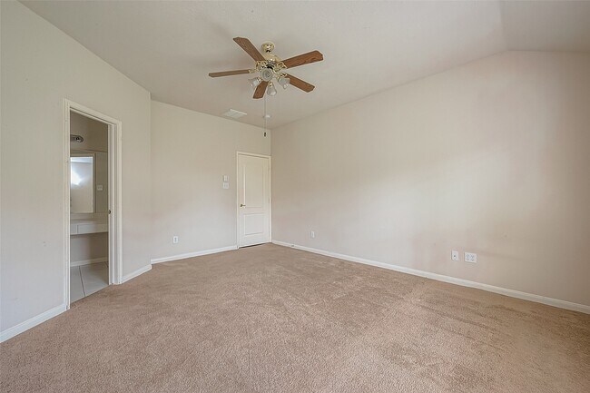 Building Photo - 11814 Copperas Creek Dr