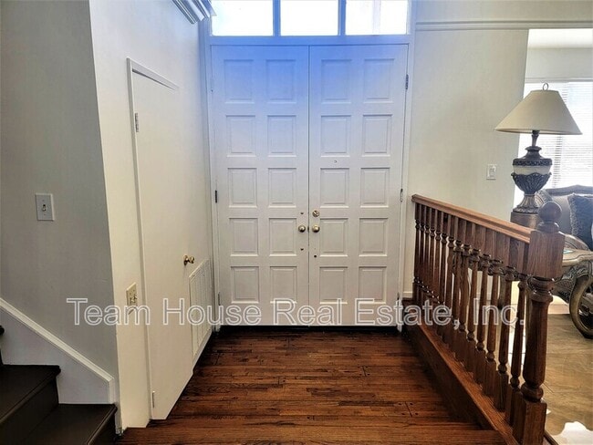 Building Photo - 23423 Vía Boscana