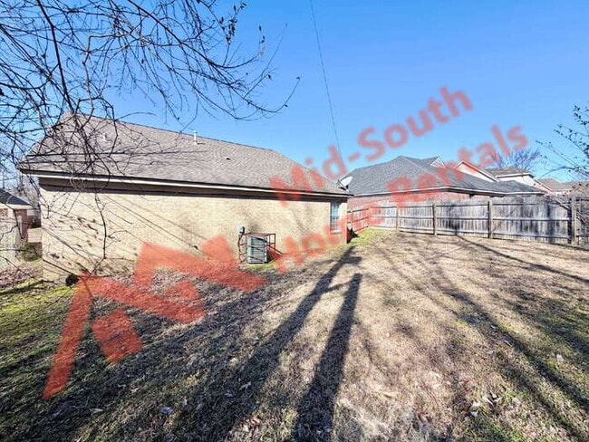 Building Photo - 4450 Longtree Cove