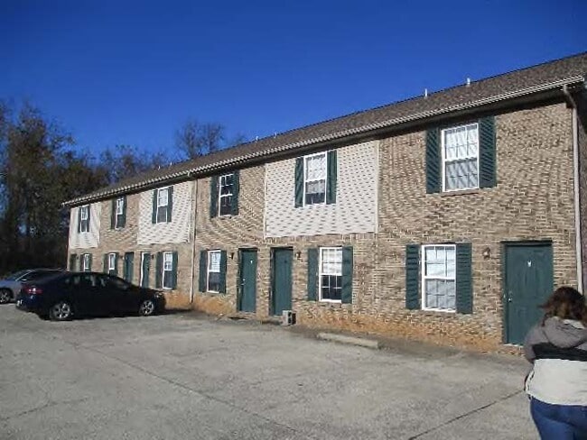 Building Photo - 2302 Raleigh Ct