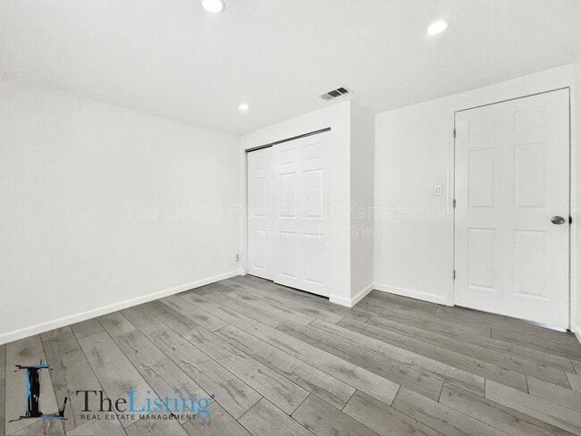 Building Photo - 1716 W Nassau St