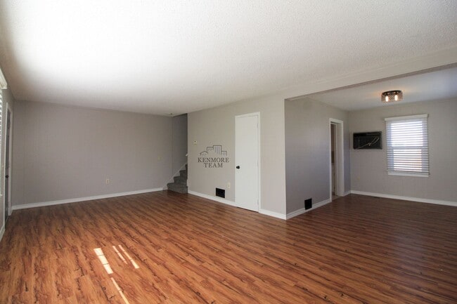 Building Photo - 3 Bedroom, 1 Bath Duplex in Richland