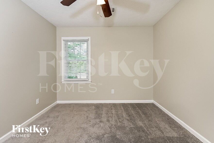 Building Photo - 1985 Wrights Way