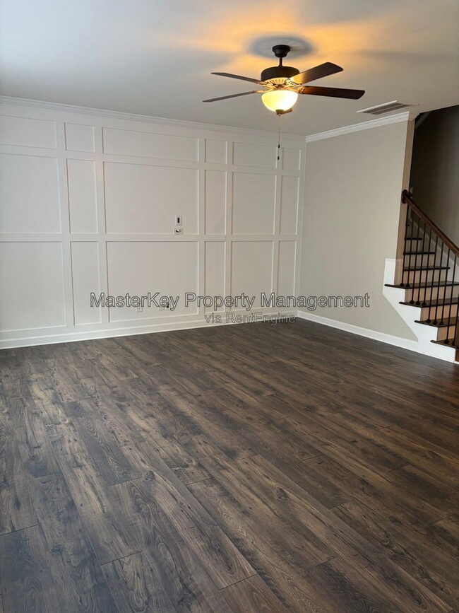 Building Photo - 727 Carraway Garden Dr