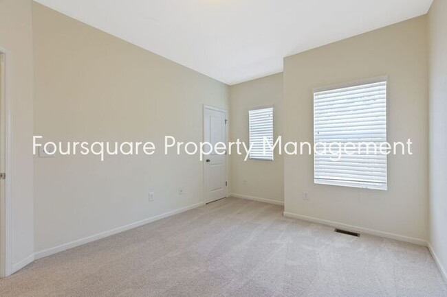 Building Photo - Single Family Home | 2nd Floor Bonus Room ...