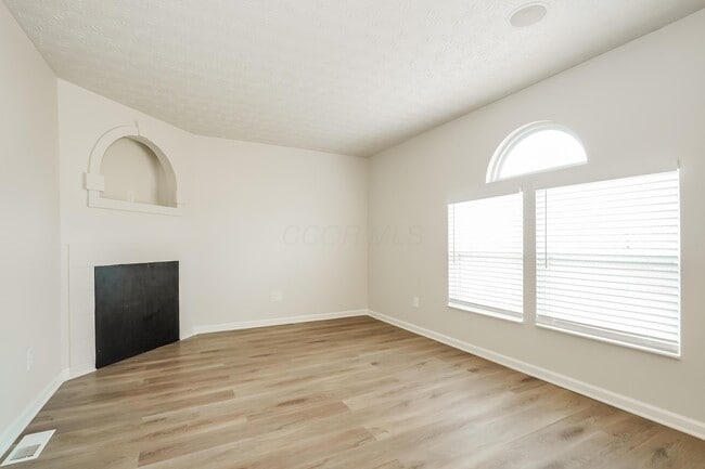 Building Photo - 3289 Kady Ln