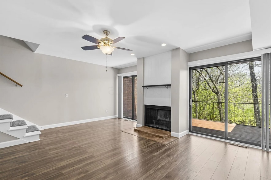 Living room - 3480 Ostrander Rd