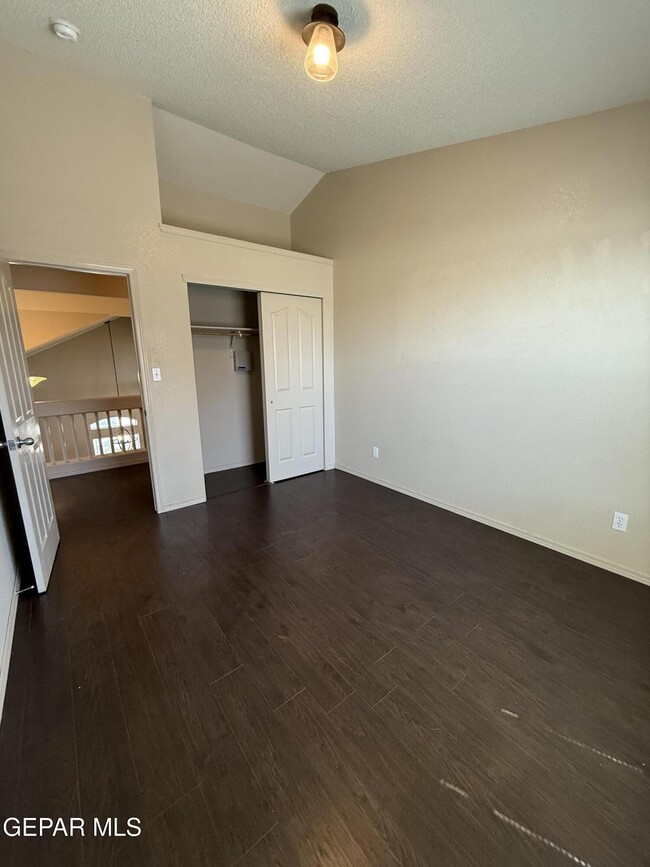 Building Photo - 12557 Paseo Lindo Dr