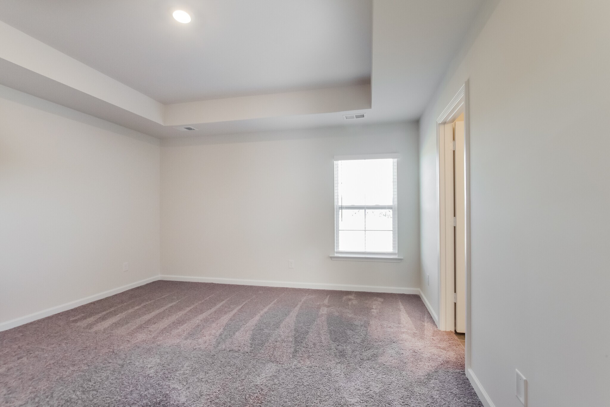 Building Photo - 135 King Buck Dr