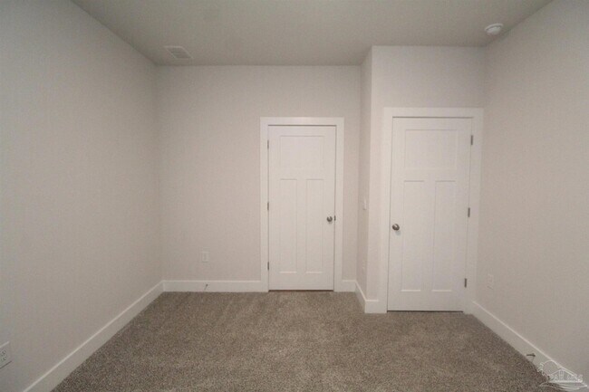 Building Photo - 3111 Silver Maple Dr