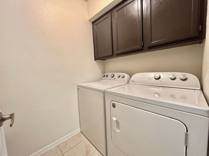 Building Photo - 5104 N 32nd St