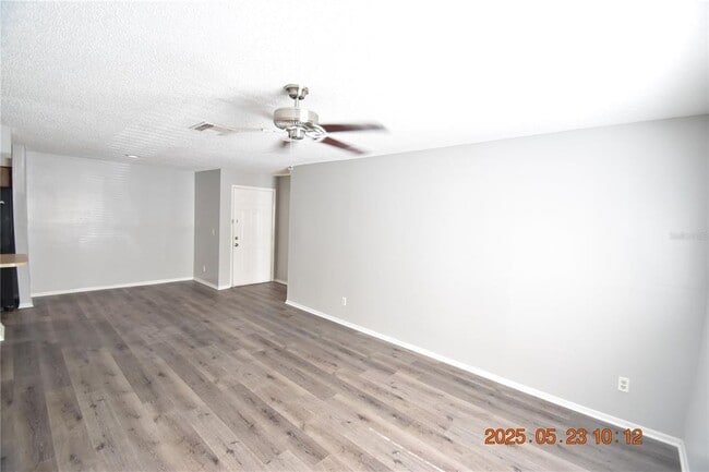 Building Photo - 228 Thorntree Pl