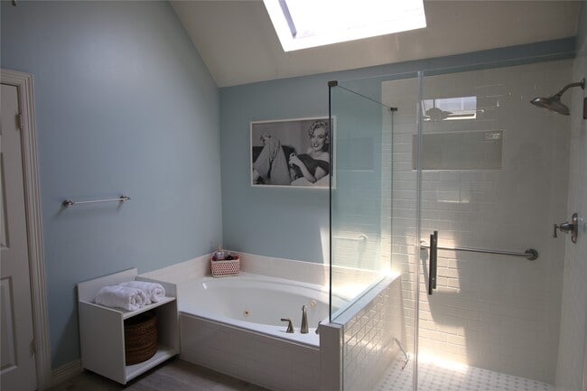 Building Photo - 23210 Gatecreek