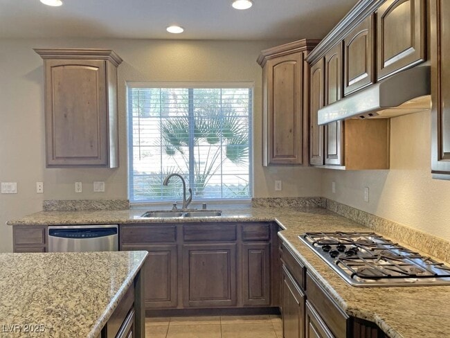 Building Photo - 12048 La Palmera Ave