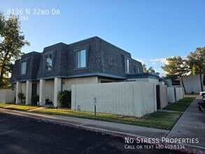 Building Photo - 8136 N 32nd Dr