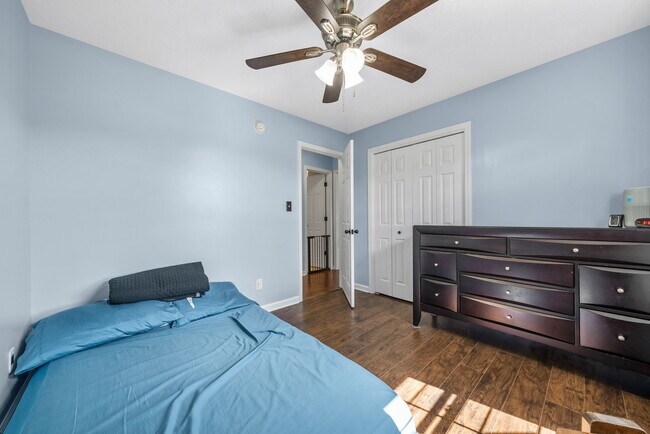 Building Photo - 1307 Chucker Dr
