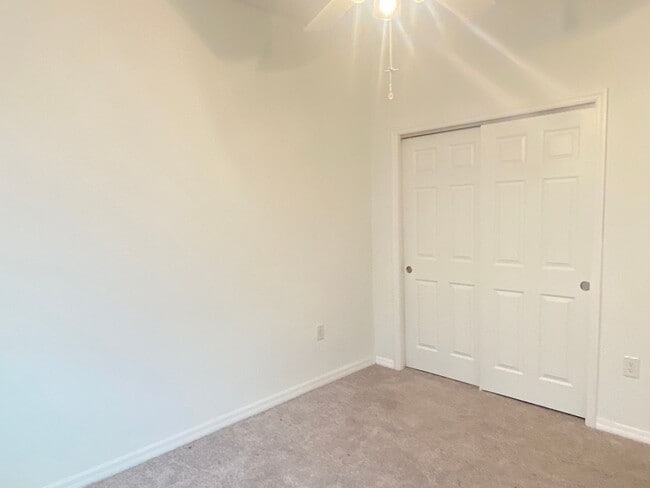 Building Photo - Three Bedroom Home In Gated 55+ Exclusive Community