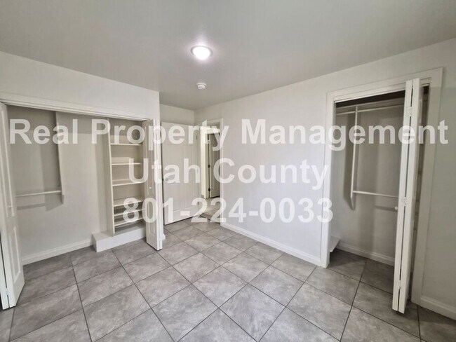 Building Photo - 30 S 100 W