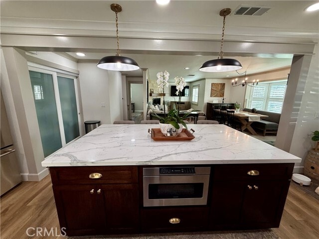 Building Photo - 722 Tressy Ave