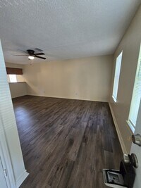 Building Photo - 6841 Brown St