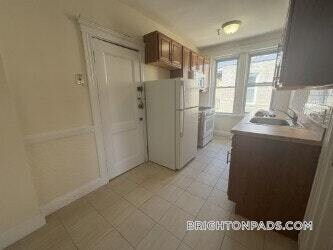 Building Photo - 131 Washington St