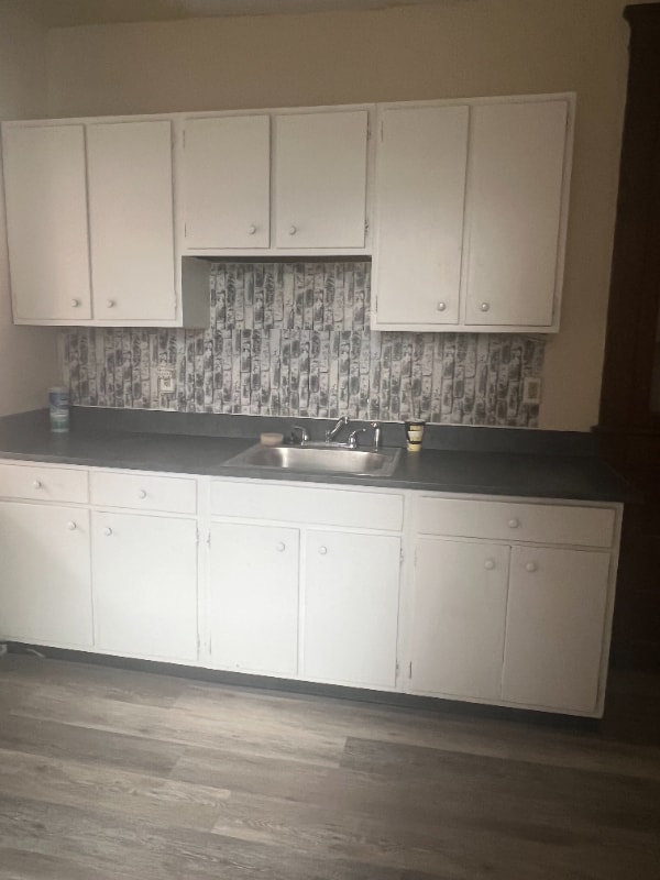 Building Photo - 133 Arch St