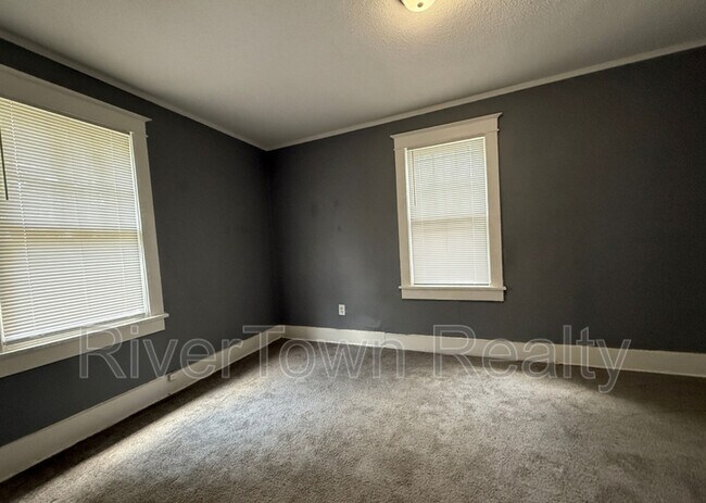 Building Photo - 1027 Stonewall St