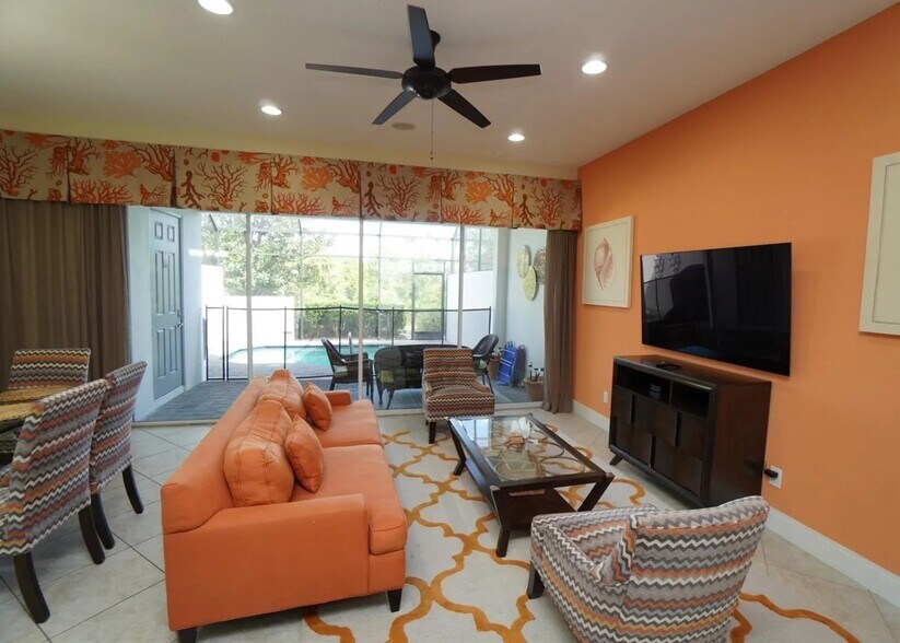 Building Photo - 510 Captiva Dr