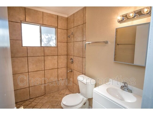 Building Photo - 6916 Shady Grove Dr