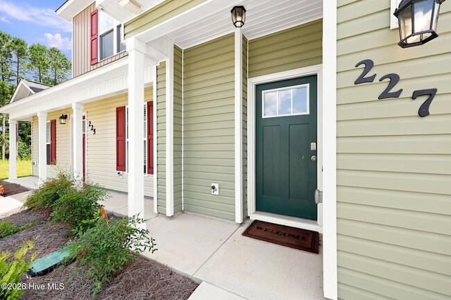 Building Photo - 227 Crab Claw Spit Ln