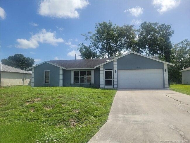 Primary Photo - 3873 SW La Fleur St