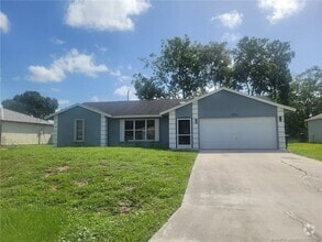 Building Photo - 3873 SW La Fleur St