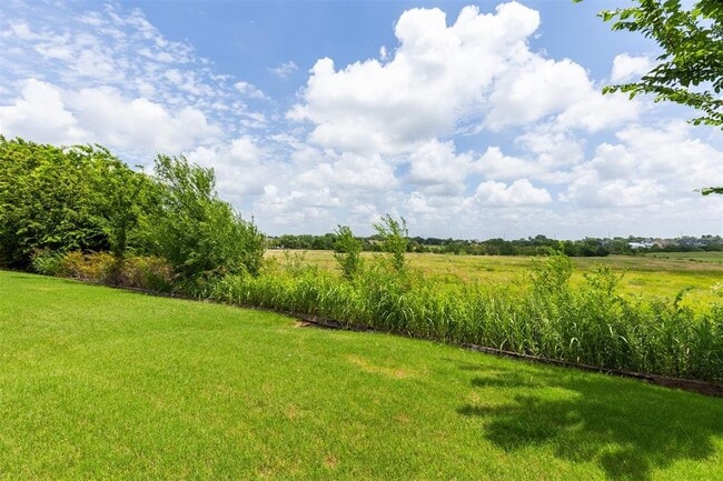 Building Photo - 4508 Applegate Dr