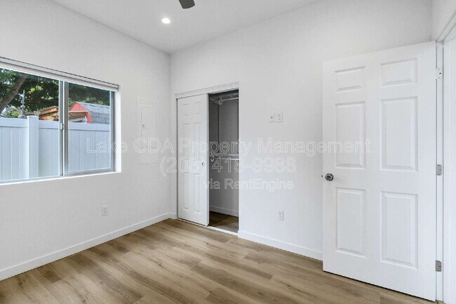 Building Photo - 510 N 15th St