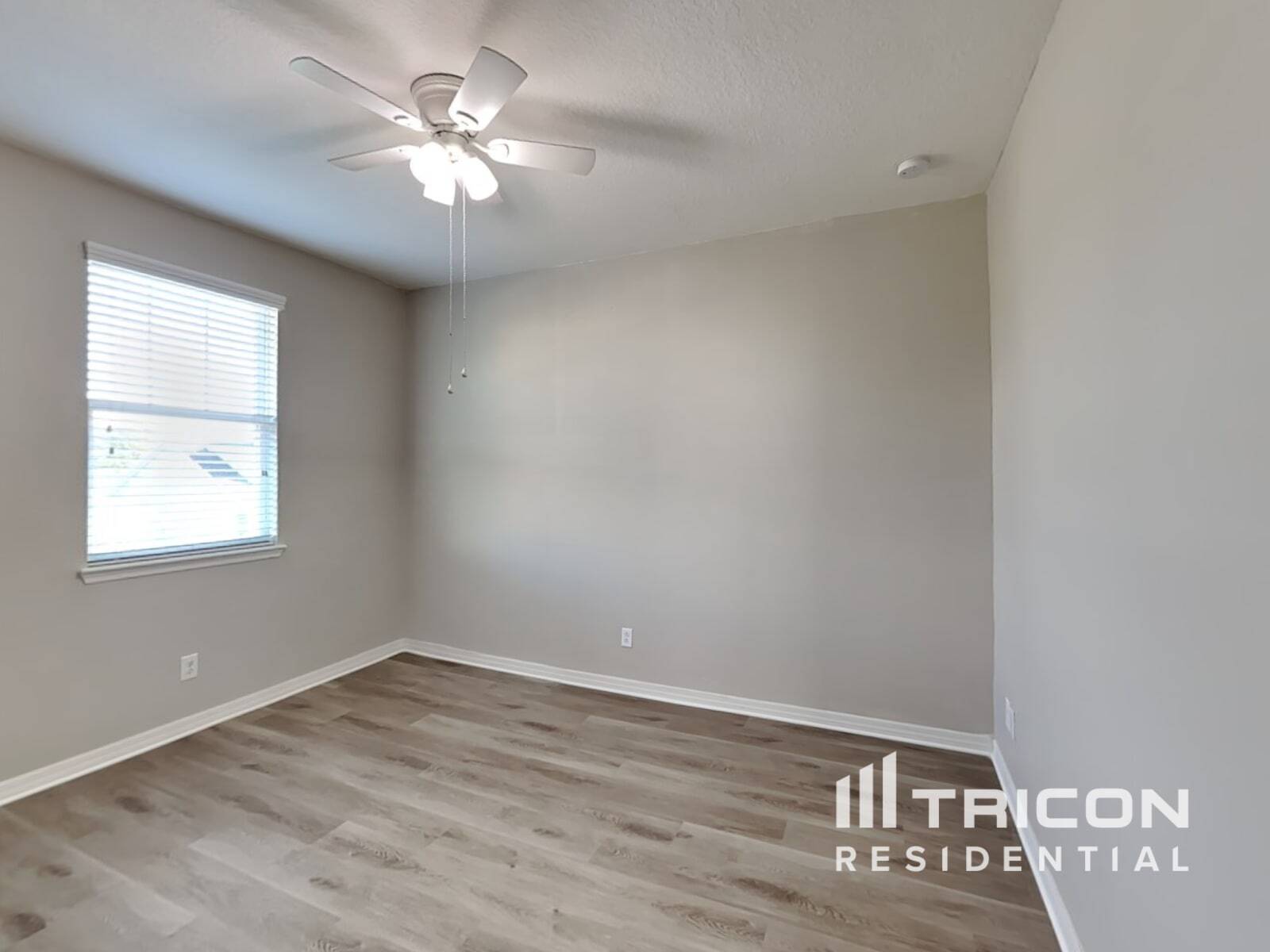 Building Photo - 32741 Coldwater Creek Loop