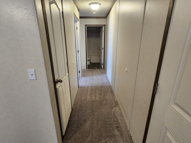 Building Photo - 766 Virginia