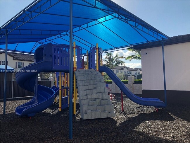 Building Photo - 17103 SW 96th St