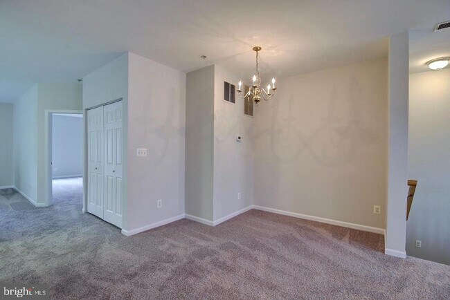 Building Photo - 20261 Owings Terrace
