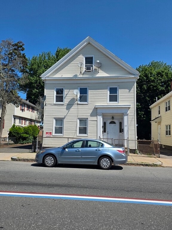 Building Photo - 125 Washington St