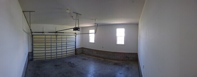 Building Photo - Beautiful 3BR/2Bath with Bonus Room!