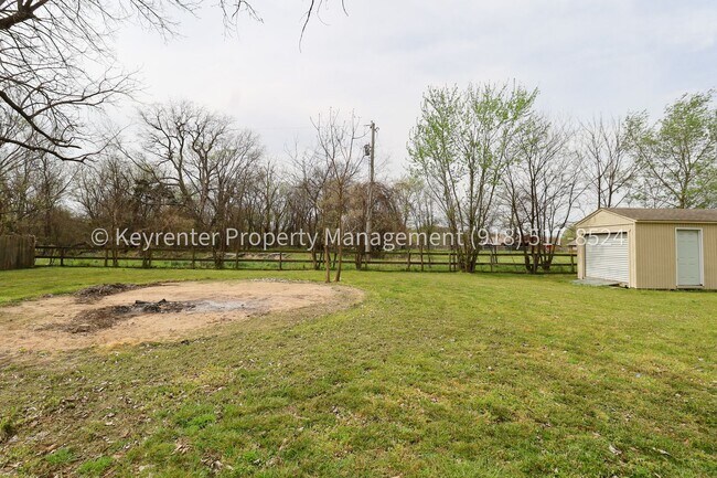 Building Photo - 3 Bed | 2.5 Bath in Oologah!