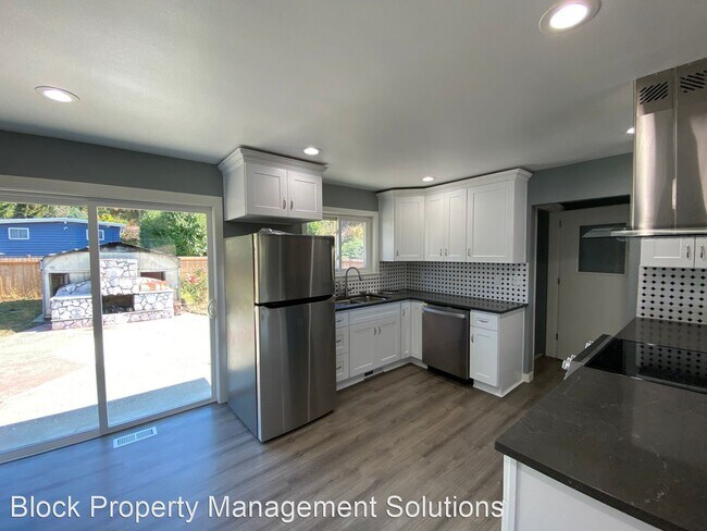 Building Photo - 4 br, 2 bath House - 5514 17th Ave S