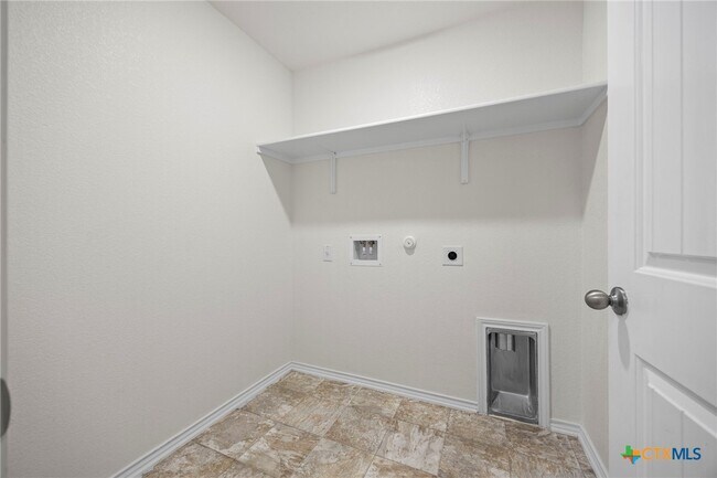 Building Photo - 14212 James Buchanan St