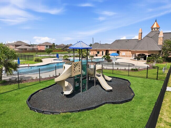 Building Photo - 5403 Kingdom Heights Blvd