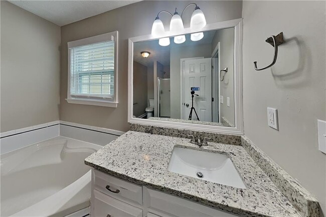 Building Photo - 1364 Towne Harbor Trail