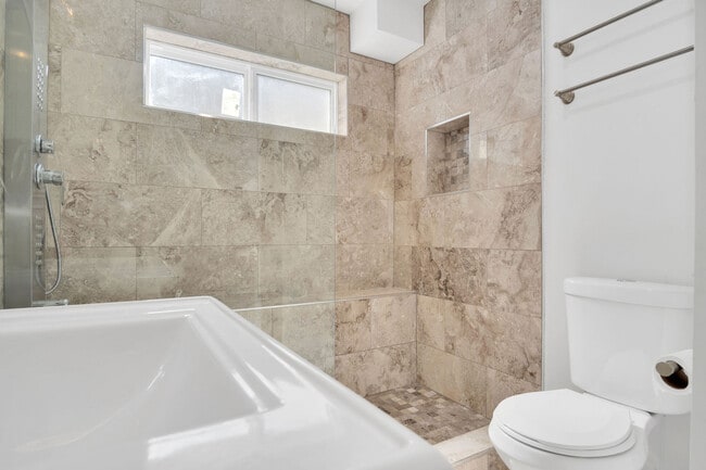 Building Photo - 27001 Calle Juanita