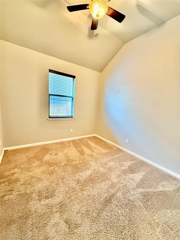 Building Photo - 14400 Senia Bend