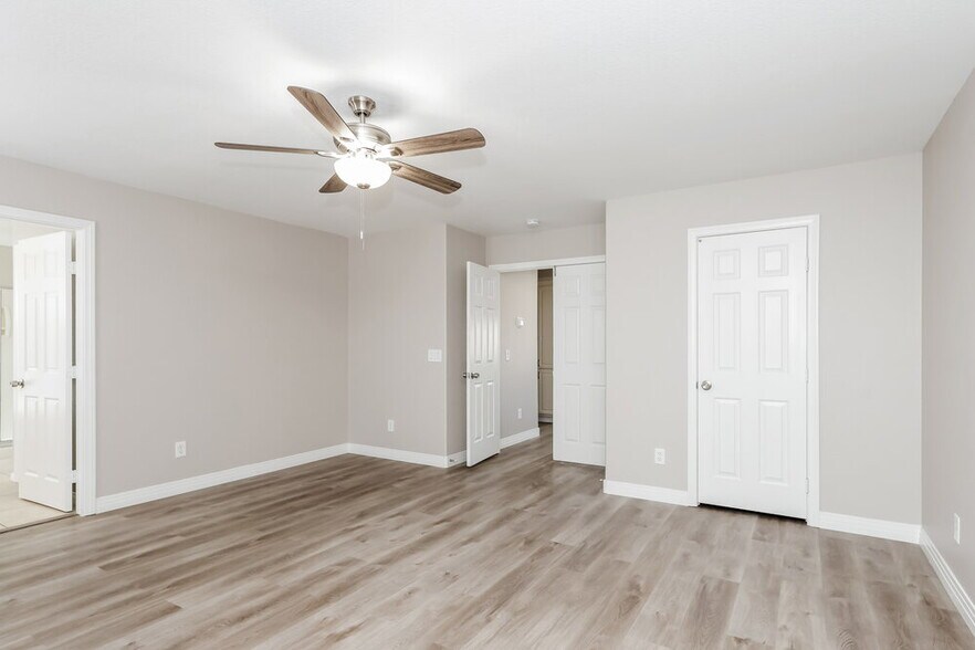 Building Photo - 5569 Vision Quest Ct