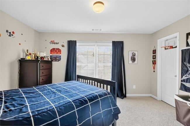 Building Photo - 267 Collingsworth Trace NE